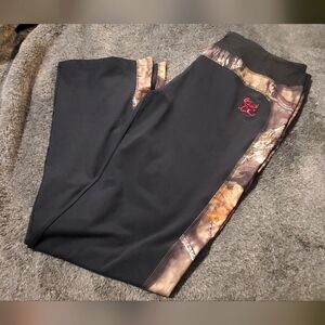 Bushmaster bootcut Yoga Pants